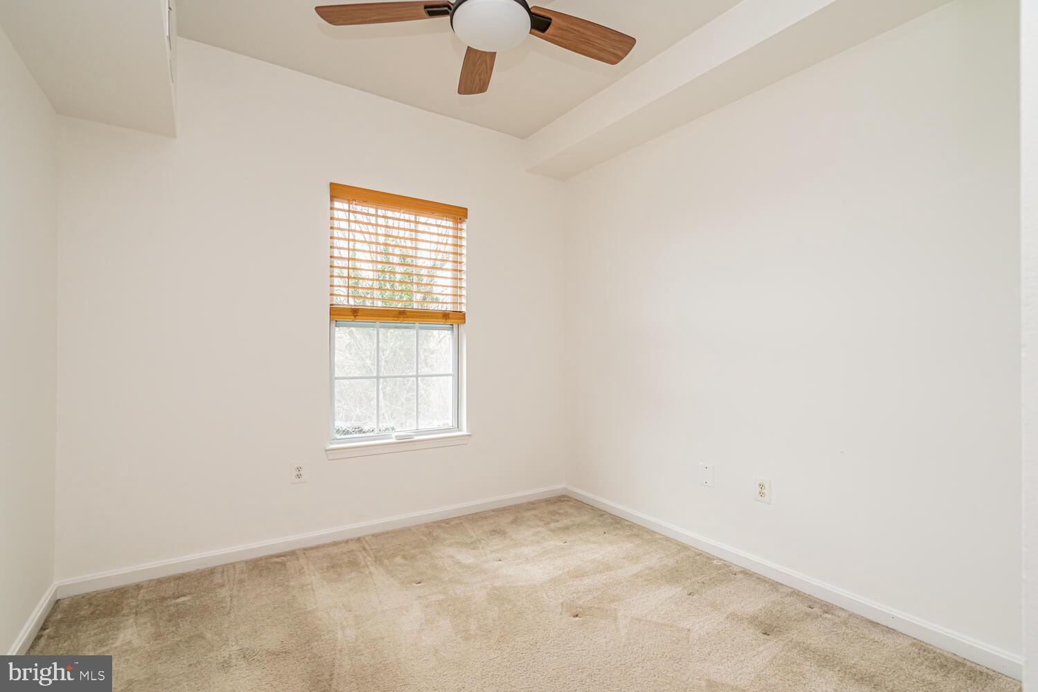 PERRY HALL - Residential