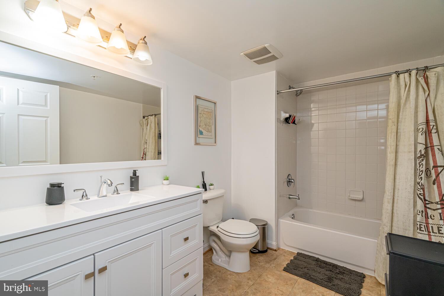 PERRY HALL - Residential