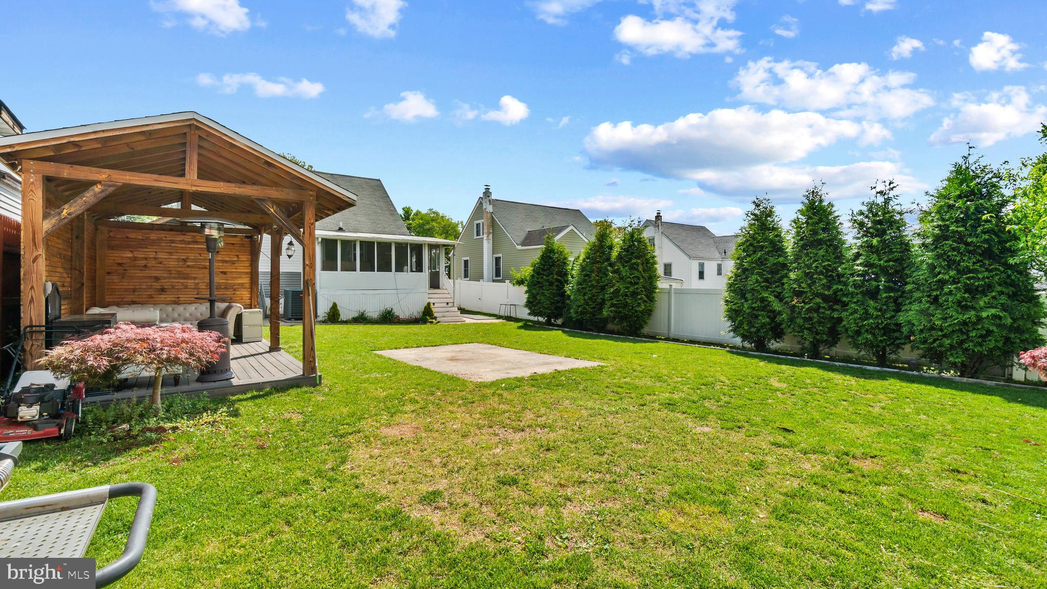 HOMELAND - Residential