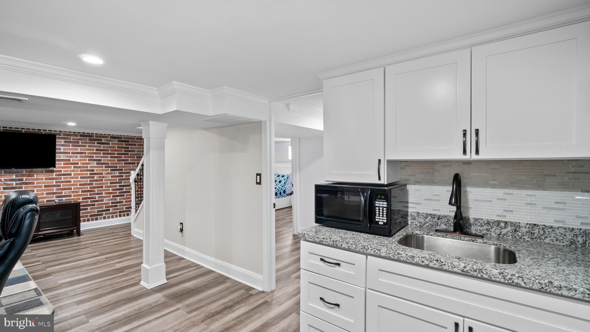 HOMELAND - Residential