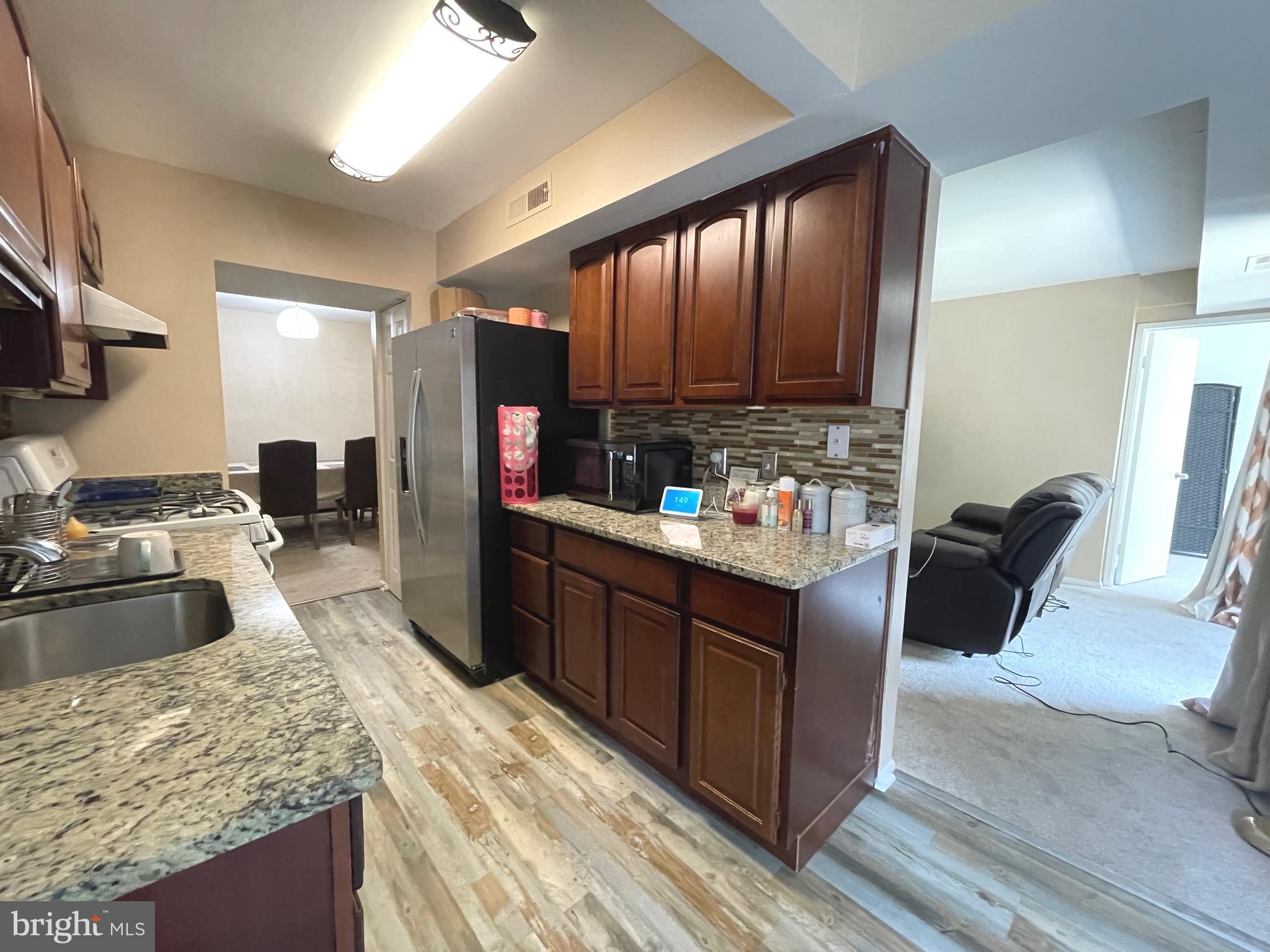 CHERRY GLEN - Residential