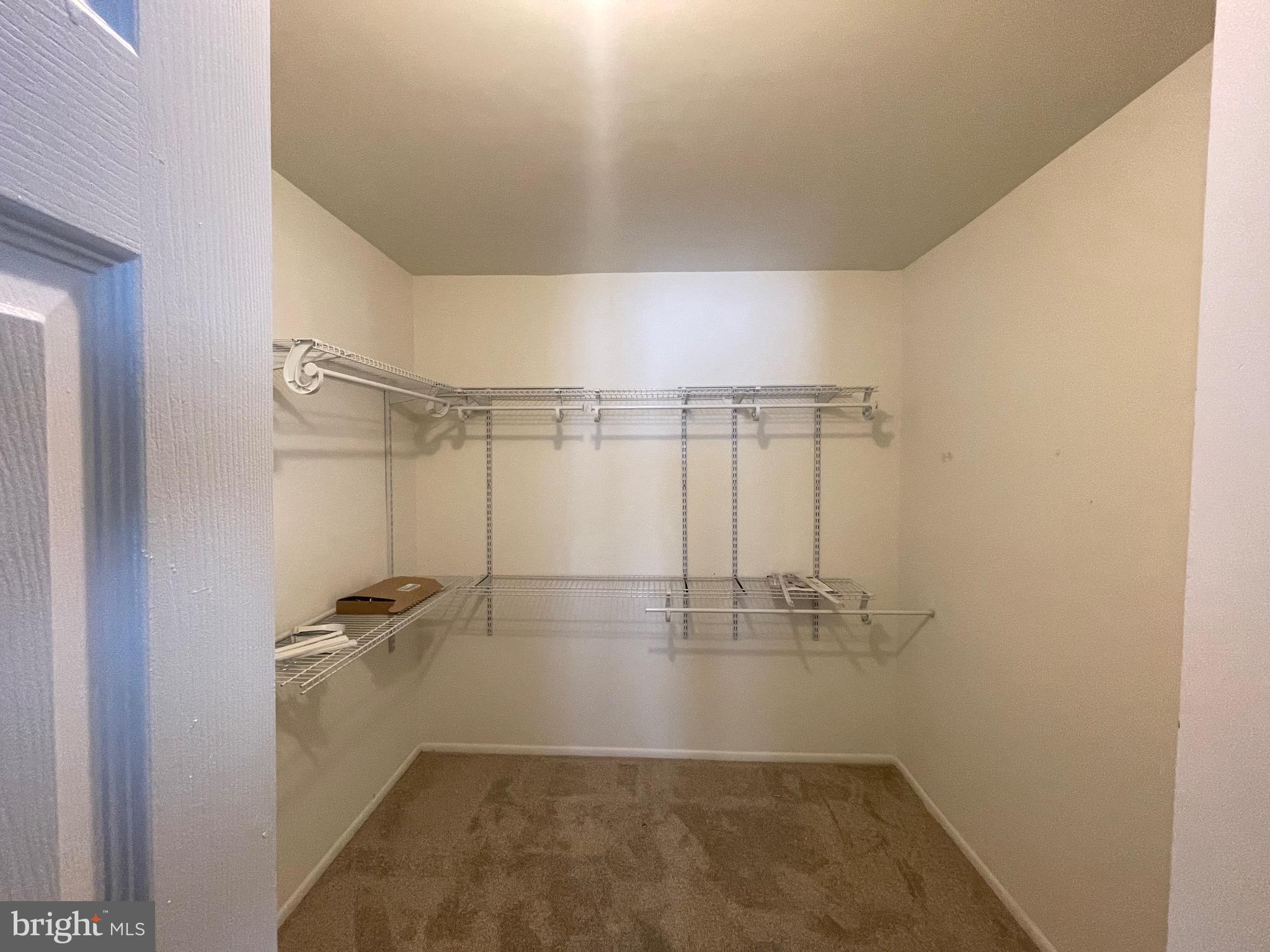 CHERRY GLEN - Residential