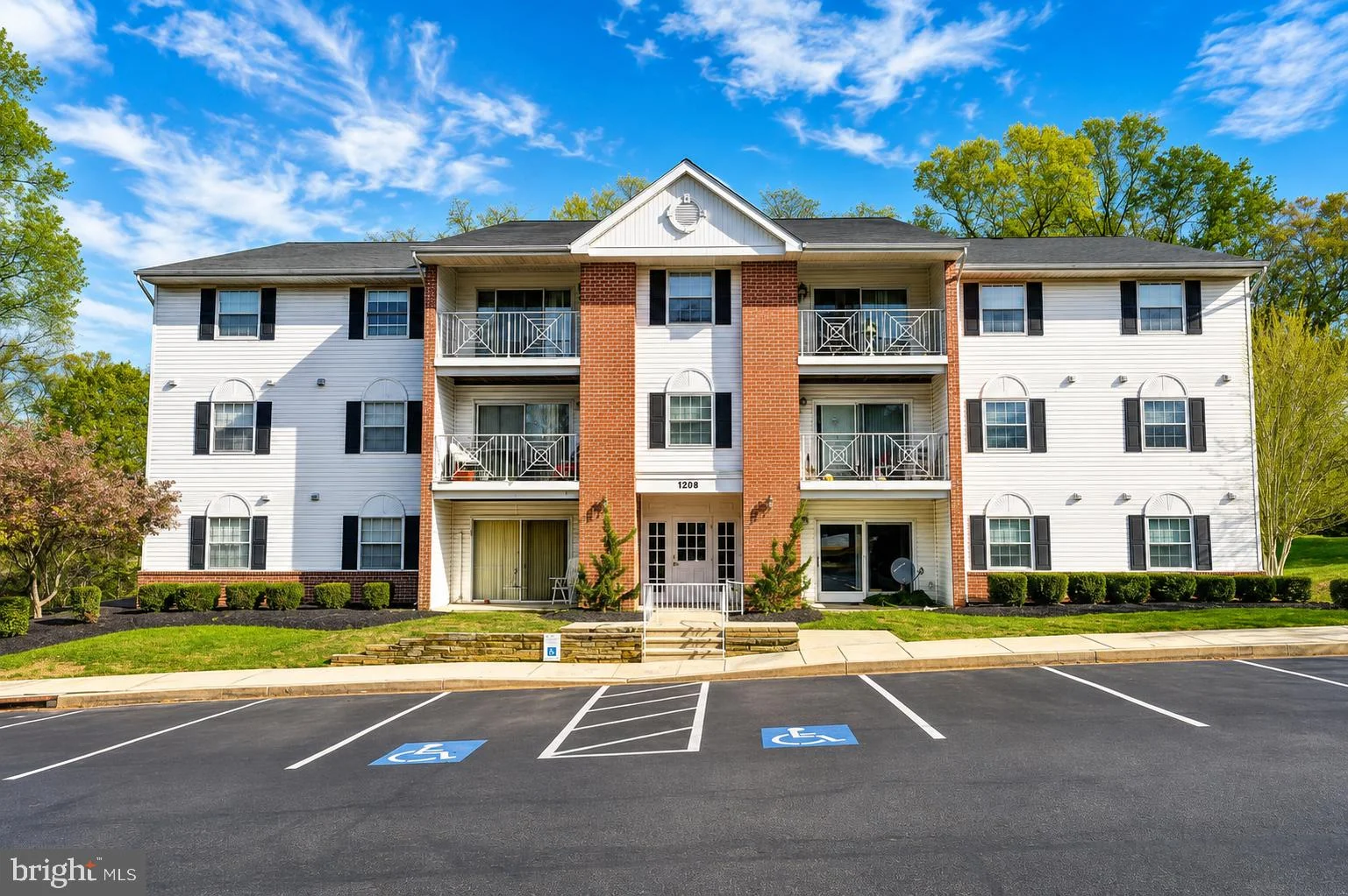 1206 Bramble Wood Court Unit 202