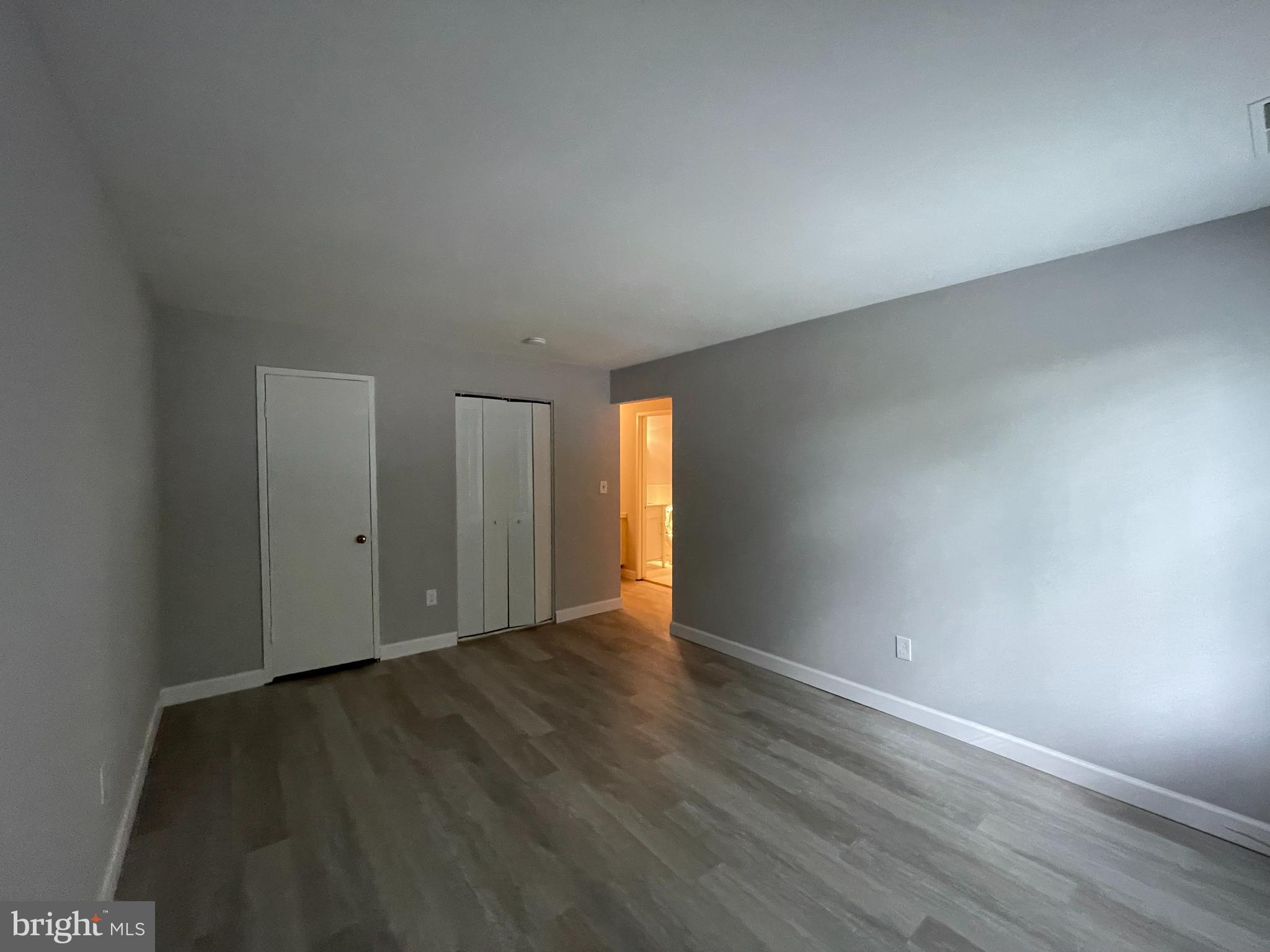 LONG REACH - Residential Lease