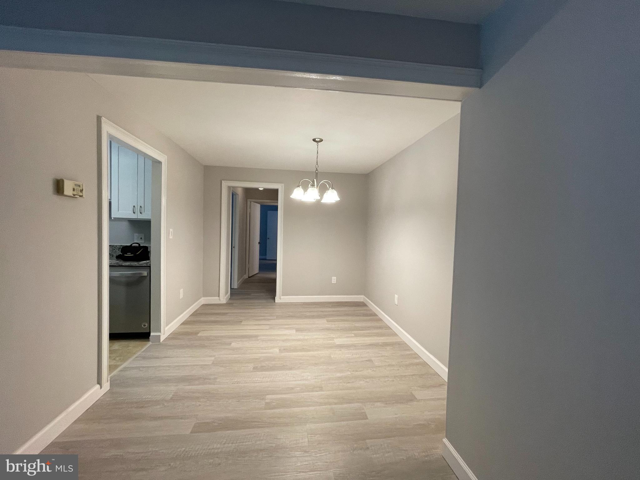 LONG REACH - Residential Lease