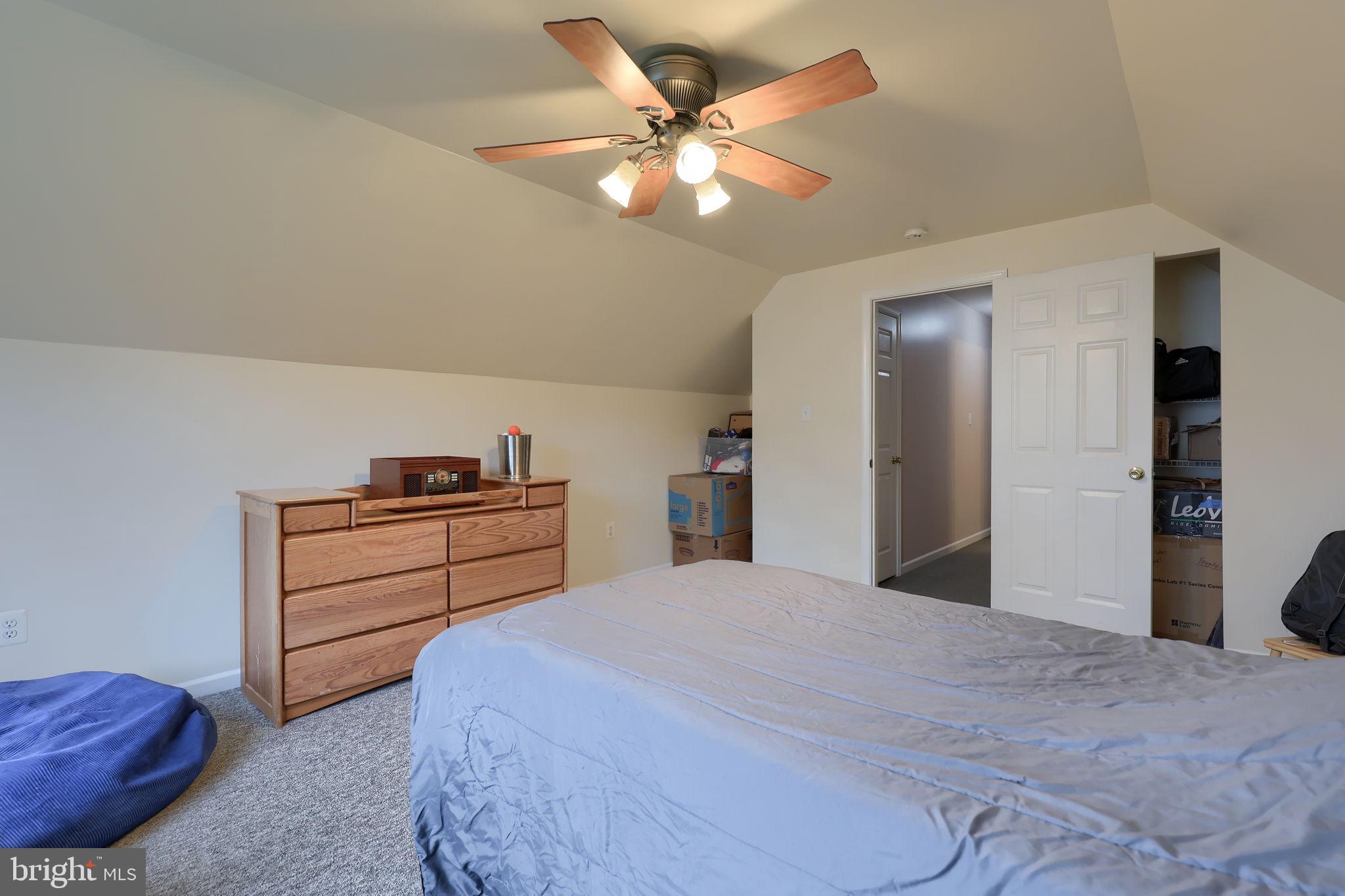 PLEASANT MEADOWS - Residential