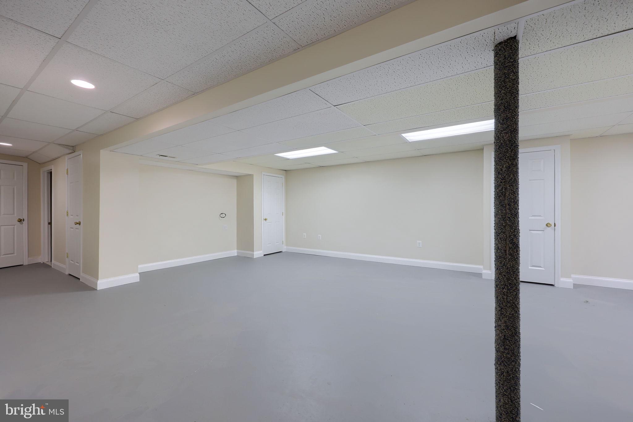 PLEASANT MEADOWS - Residential