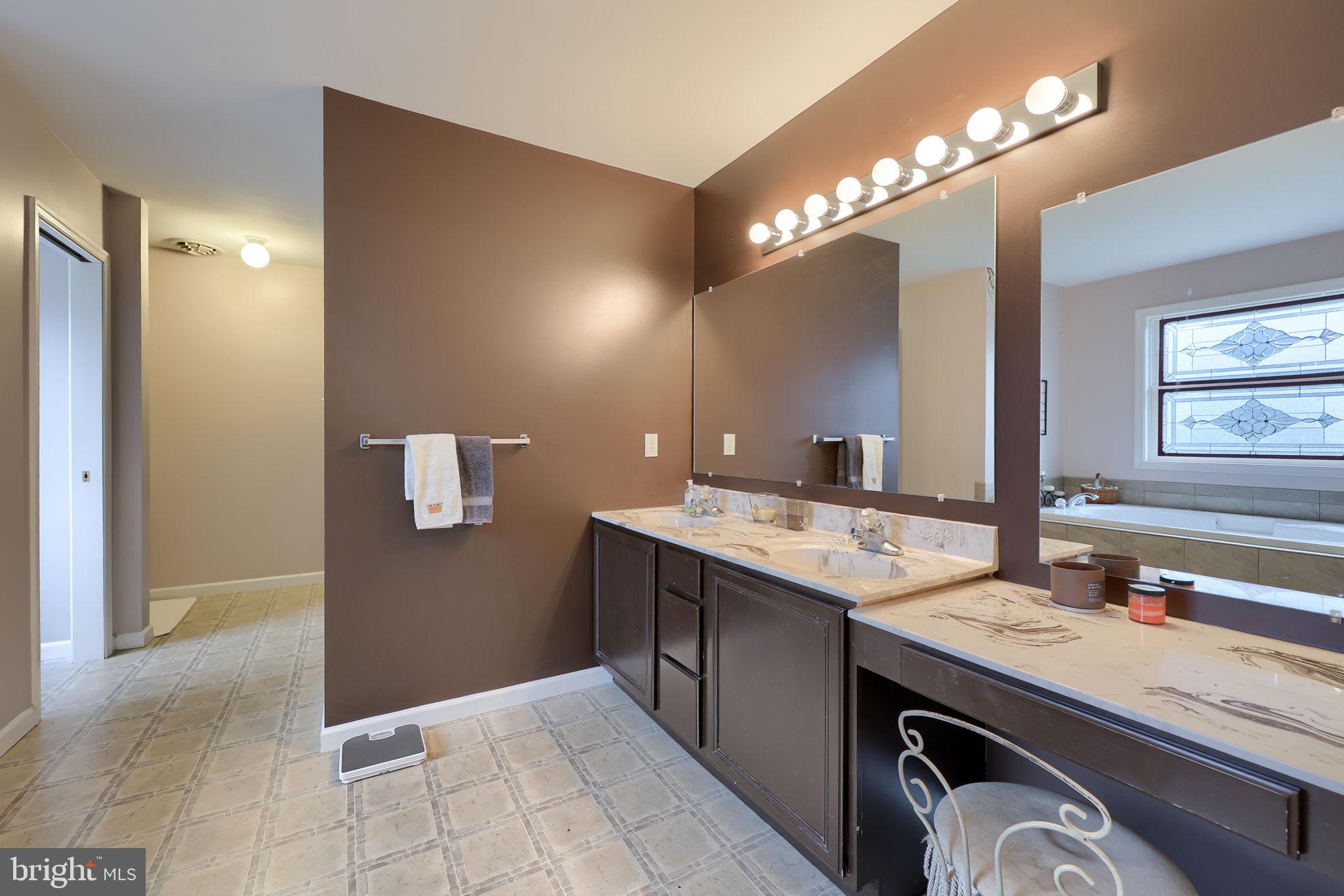 PLEASANT MEADOWS - Residential