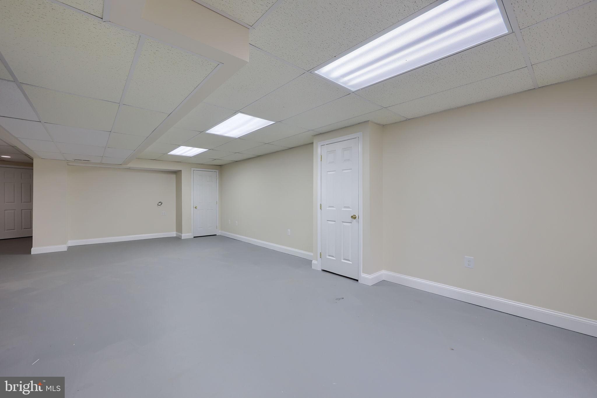 PLEASANT MEADOWS - Residential