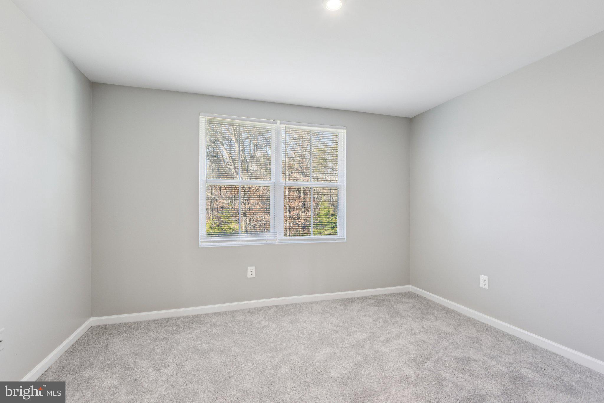 CHESAPEAKE CLUB - Residential