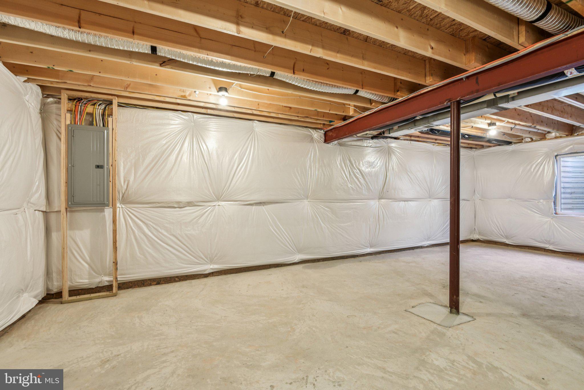 CHESAPEAKE CLUB - Residential