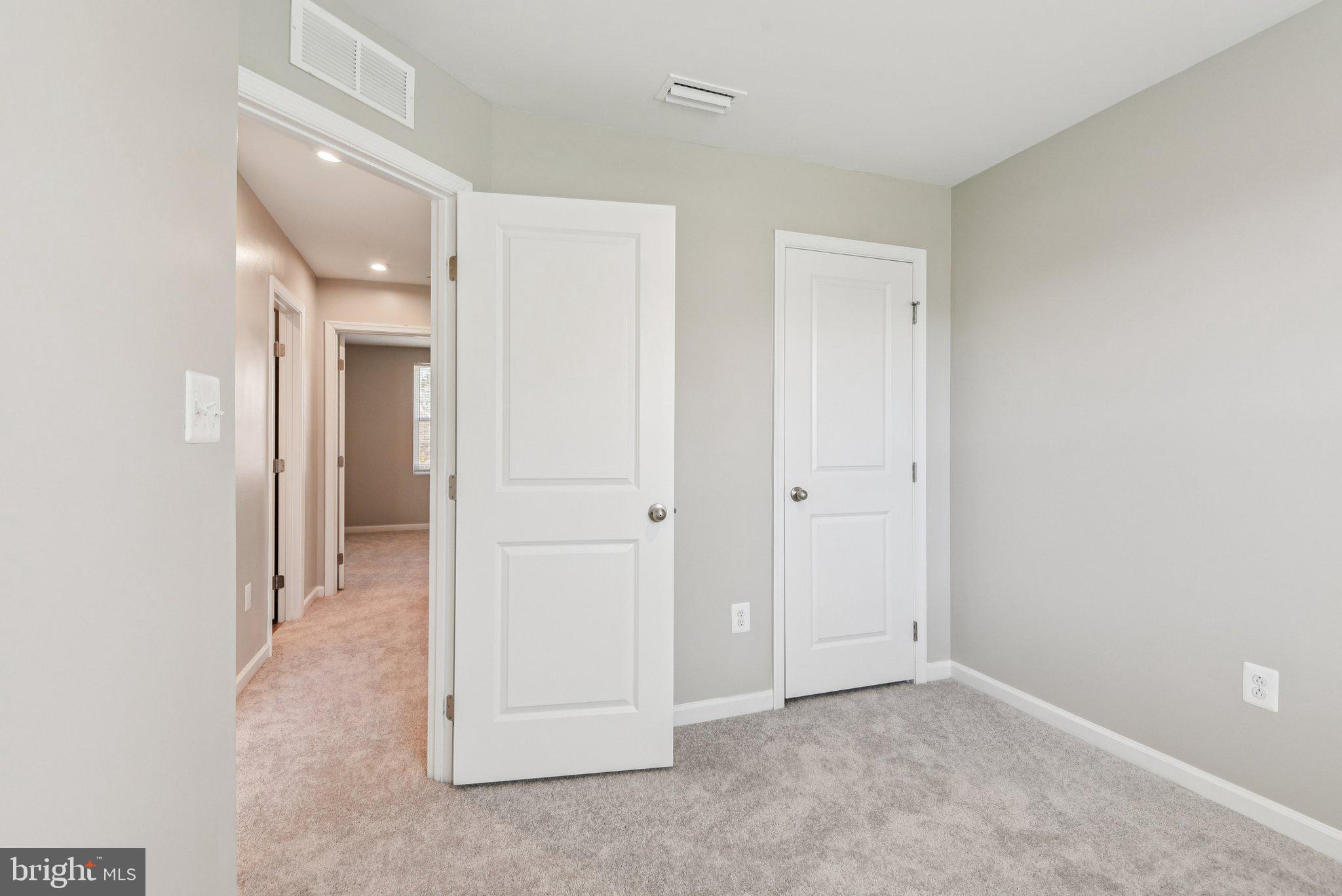 CHESAPEAKE CLUB - Residential