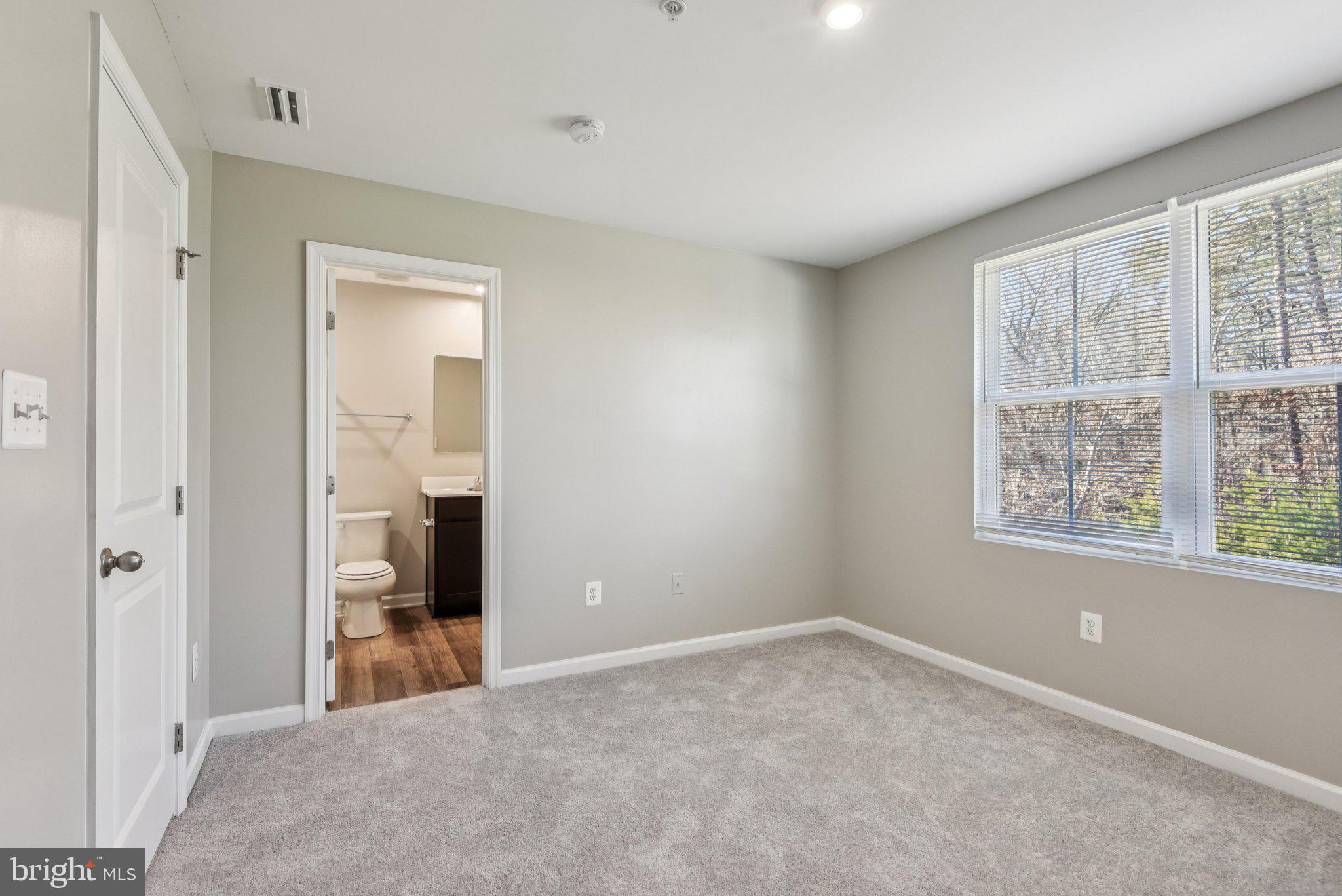 CHESAPEAKE CLUB - Residential