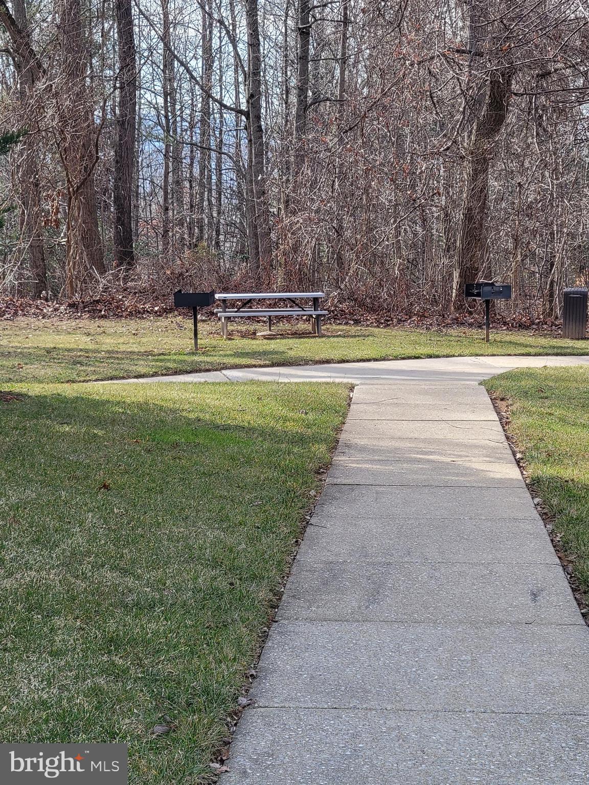 PARTRIDGE KNOLL - Residential Lease