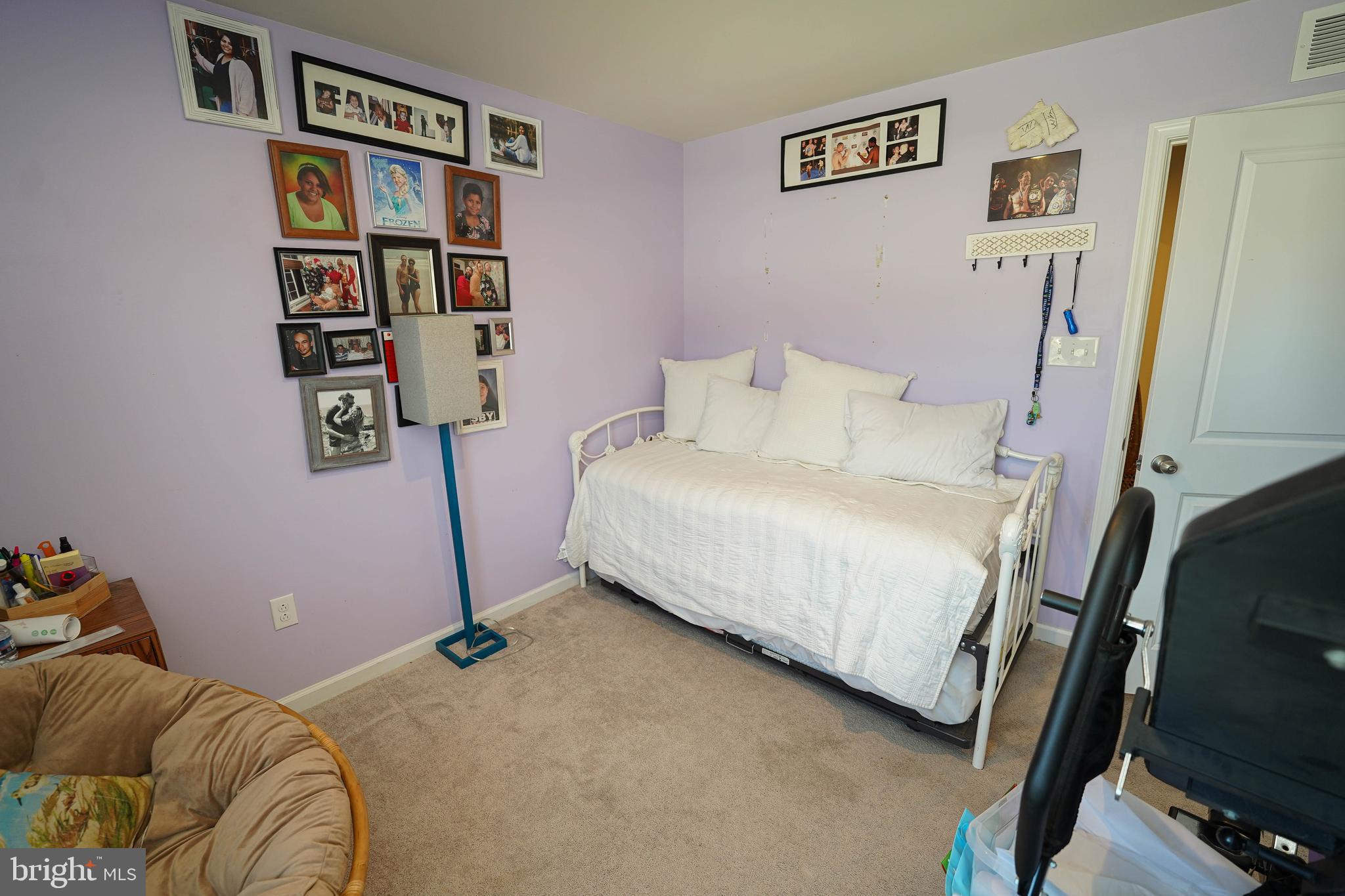 YORKSHIRE ESTATES - Residential