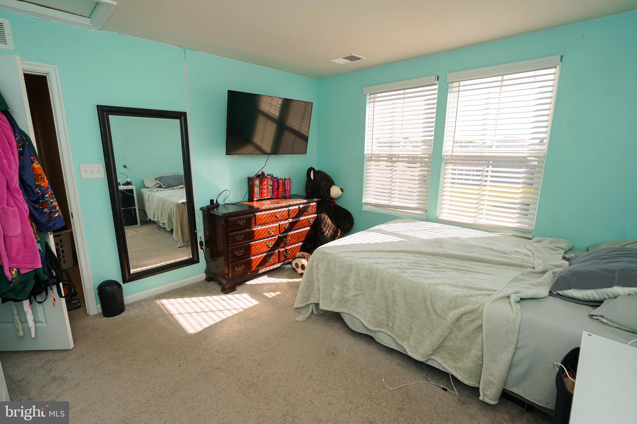 YORKSHIRE ESTATES - Residential