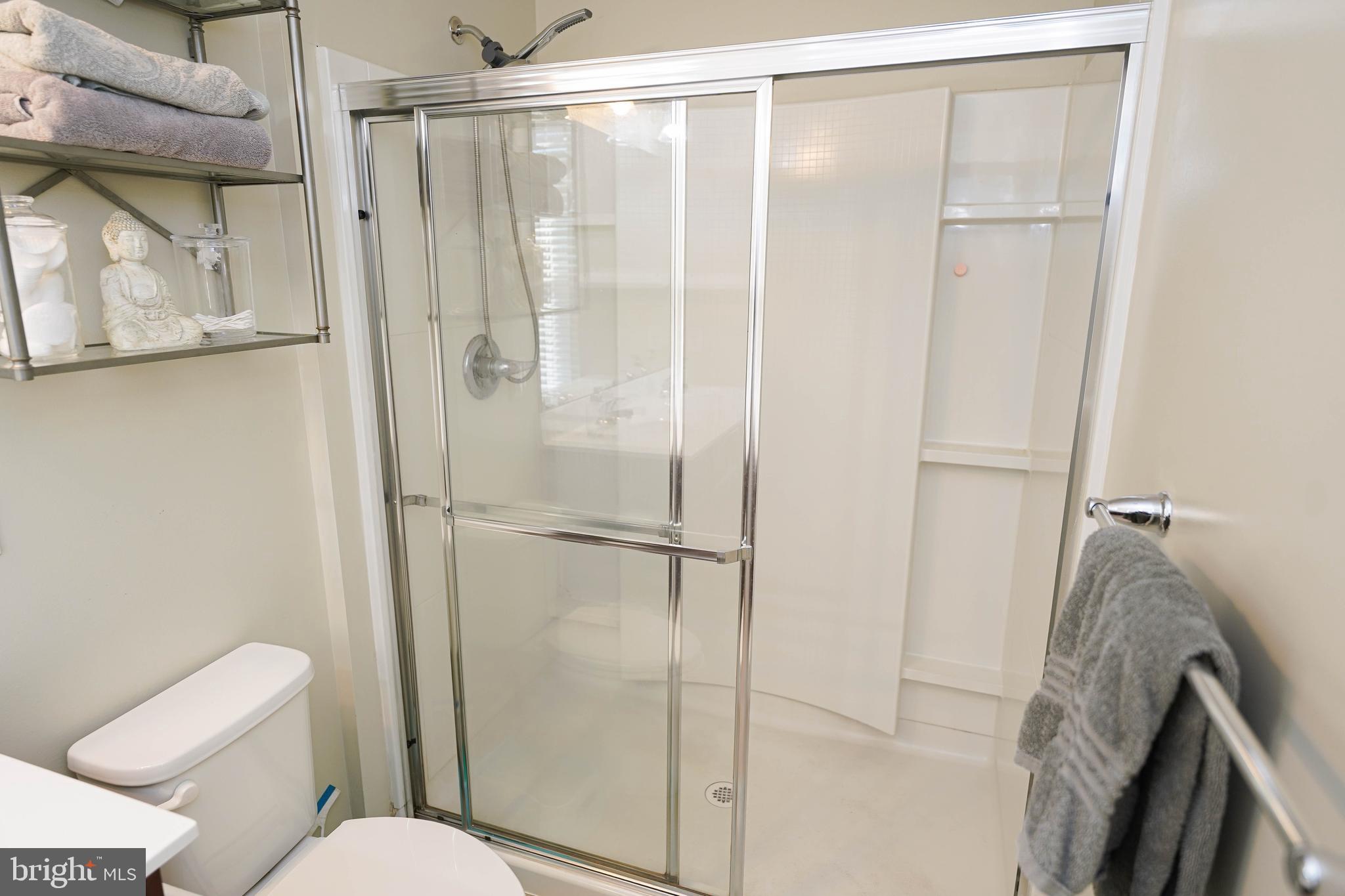 YORKSHIRE ESTATES - Residential