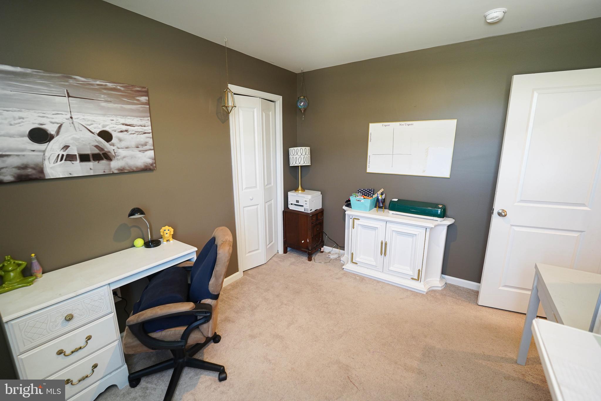 YORKSHIRE ESTATES - Residential