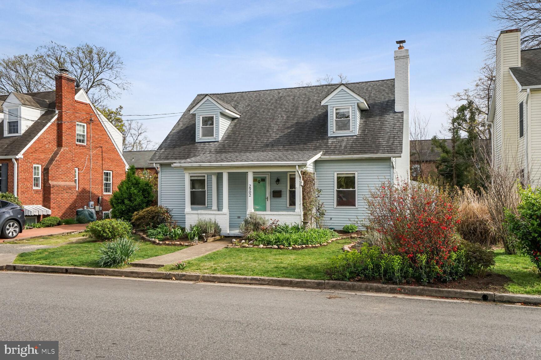 ARLINGTON VILLAGE - Residential