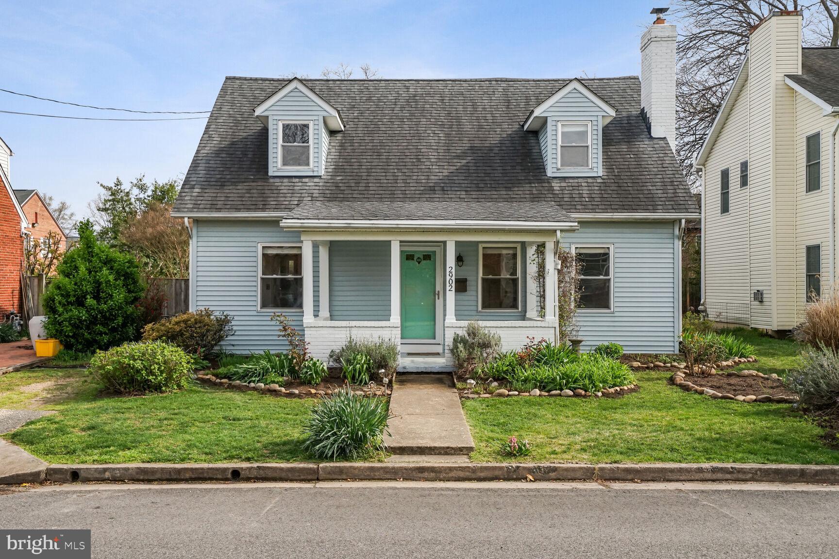 ARLINGTON VILLAGE - Residential