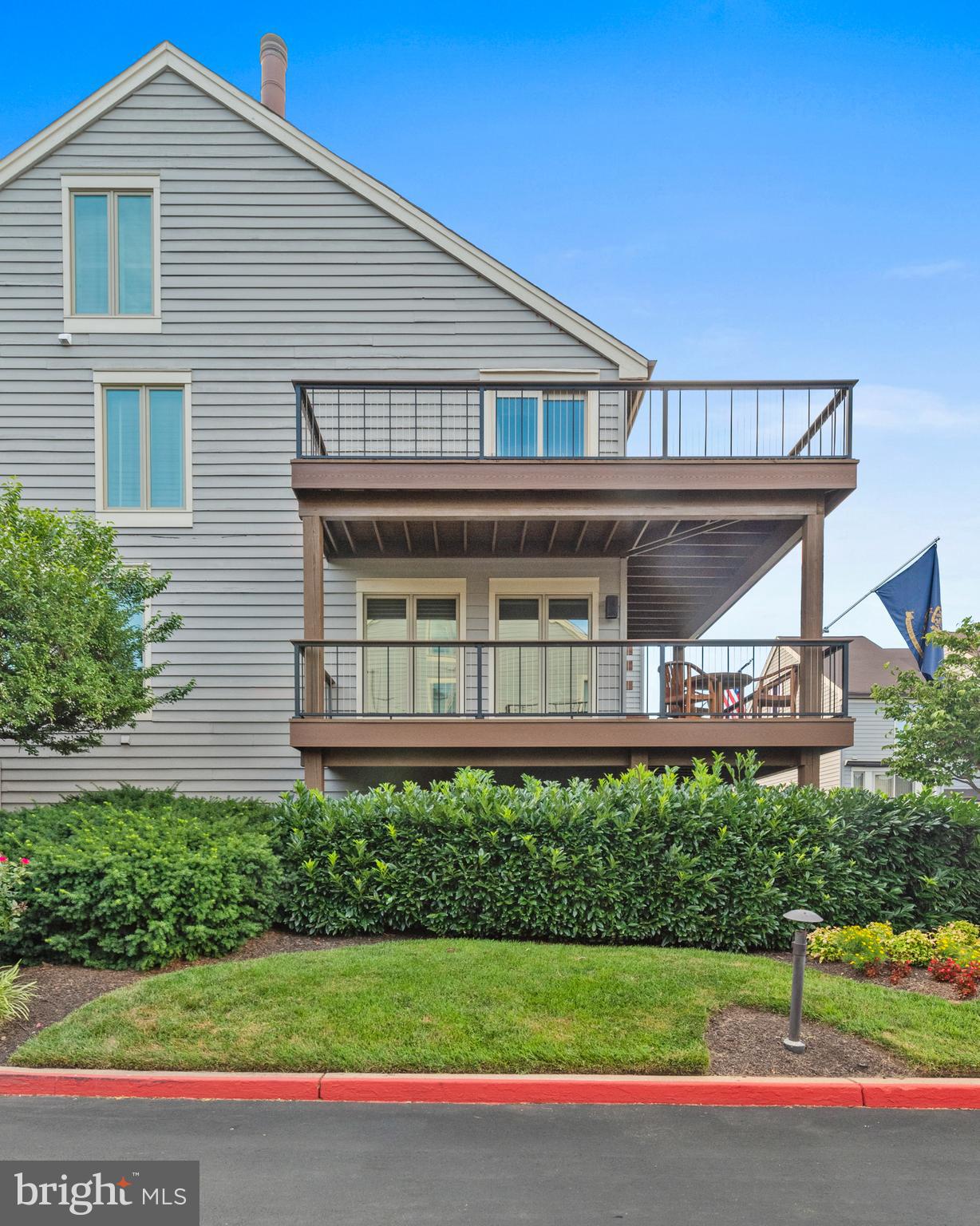 CHESAPEAKE LANDING - Residential