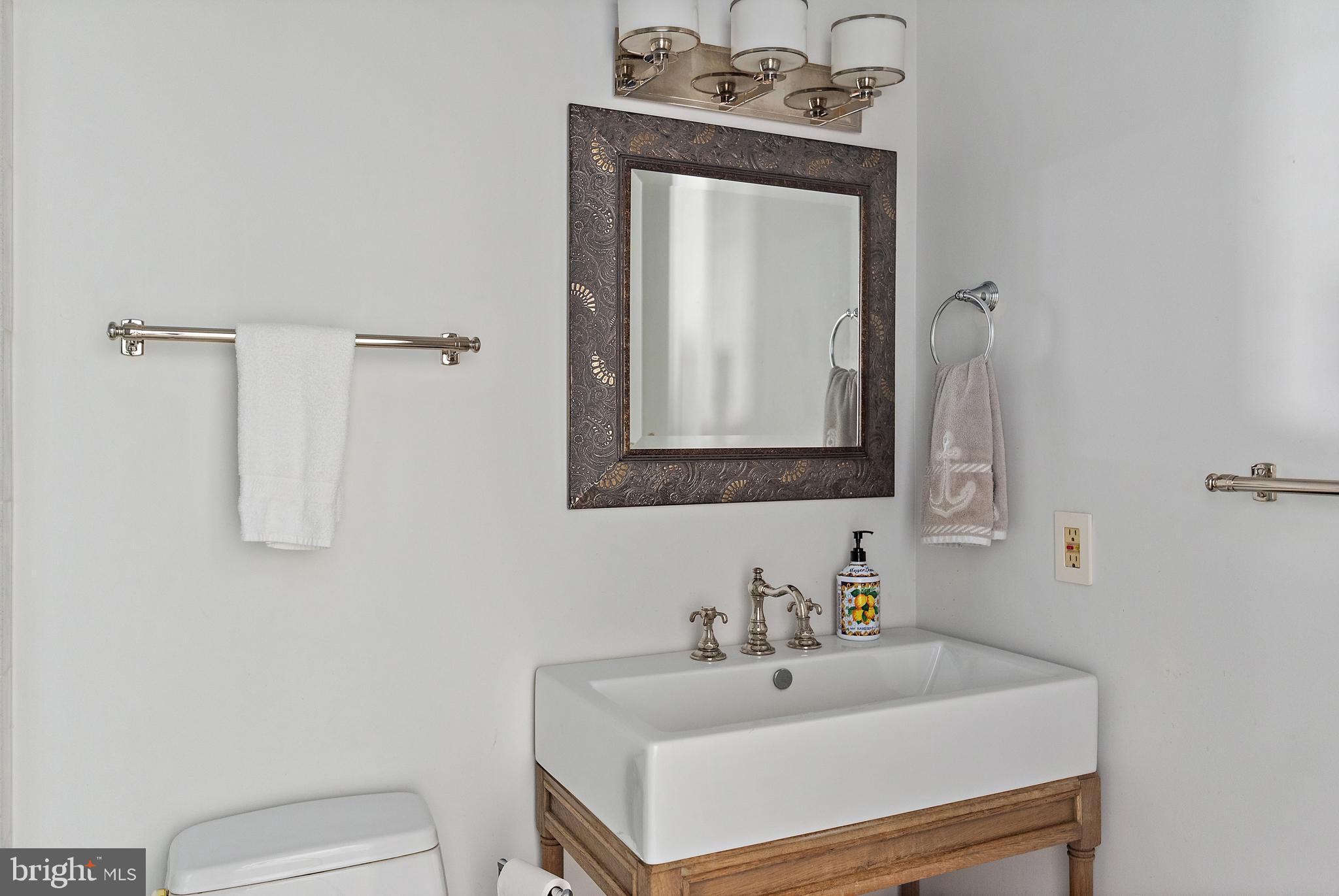 CHESAPEAKE LANDING - Residential