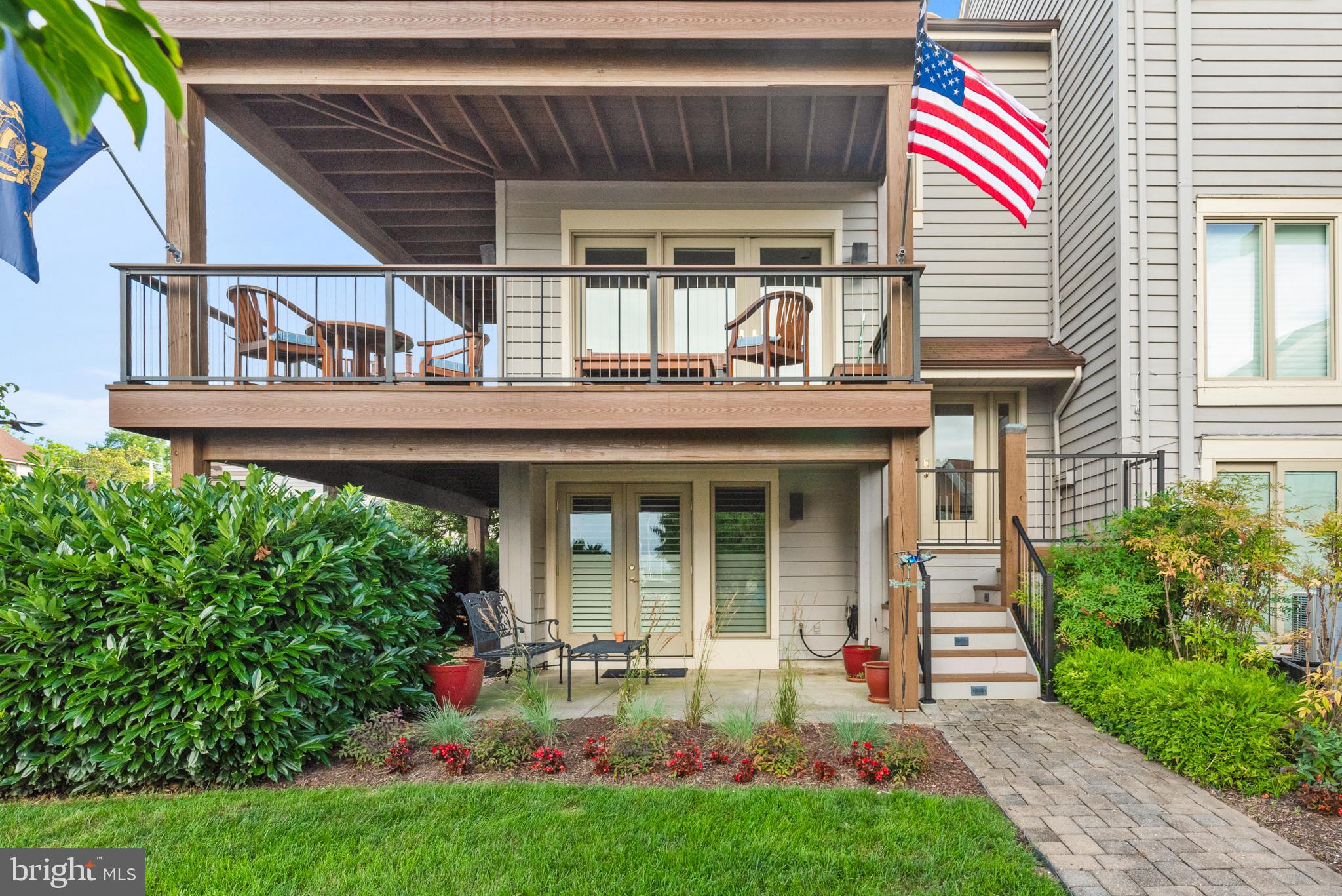 CHESAPEAKE LANDING - Residential