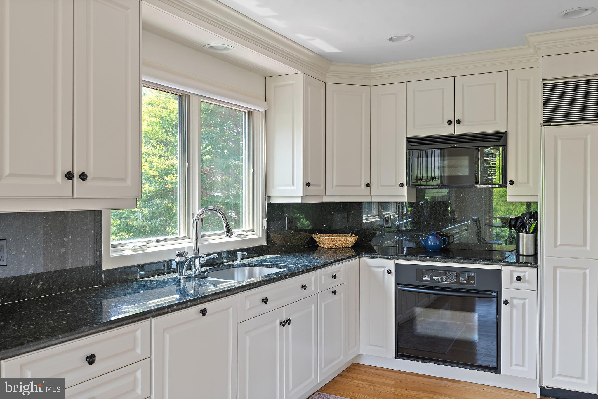 38 CHESAPEAKE LANDING
