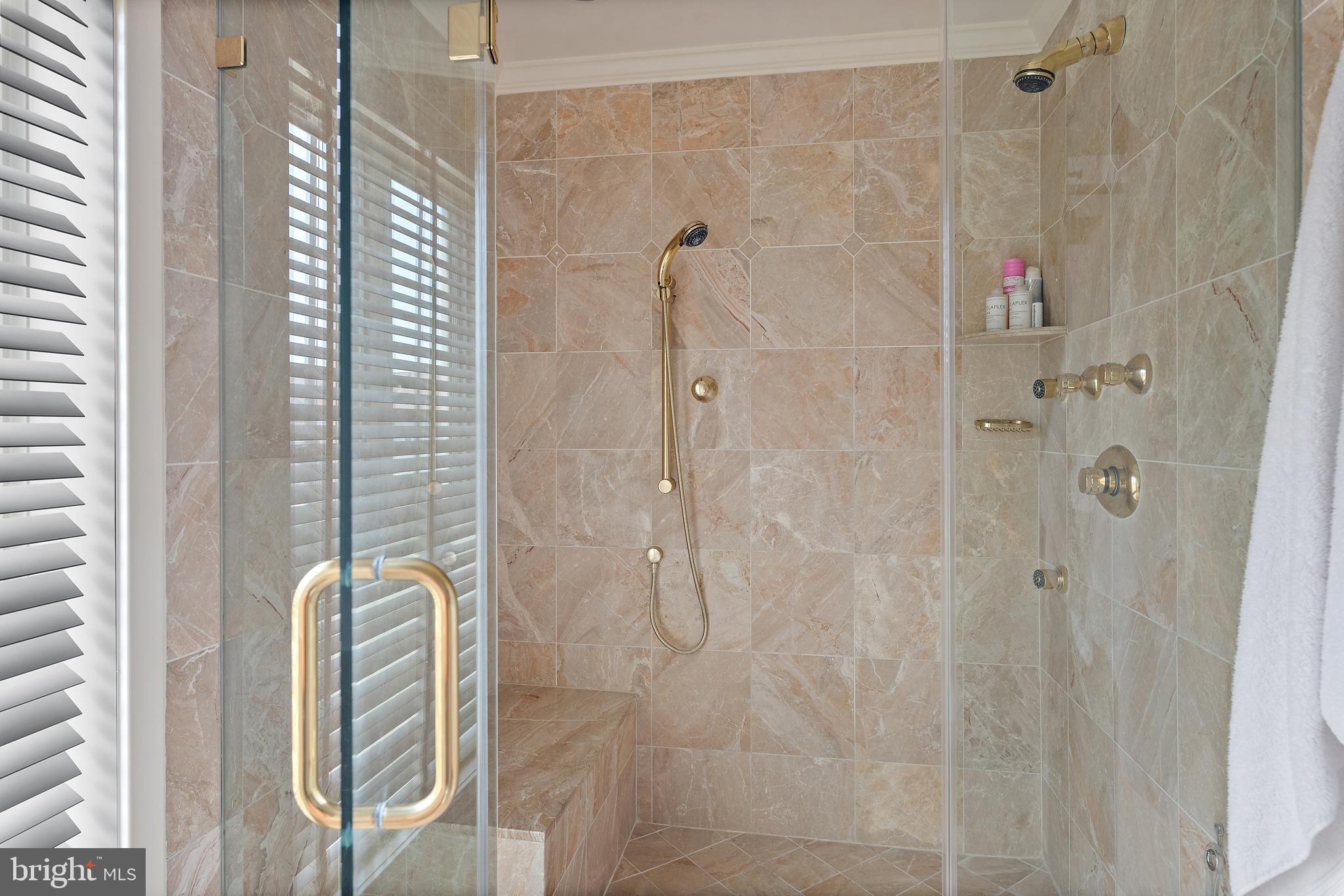 CHESAPEAKE LANDING - Residential