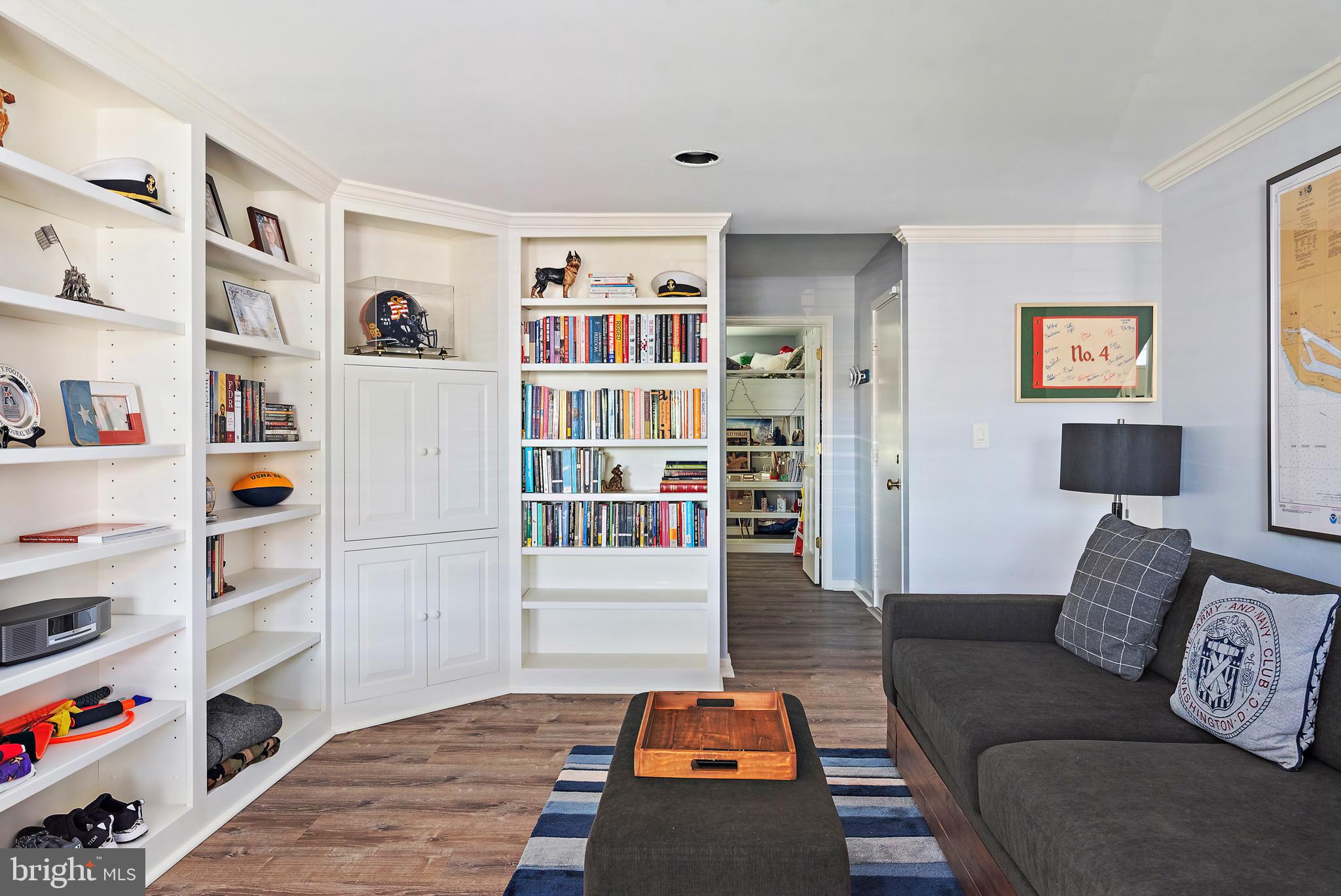 CHESAPEAKE LANDING - Residential