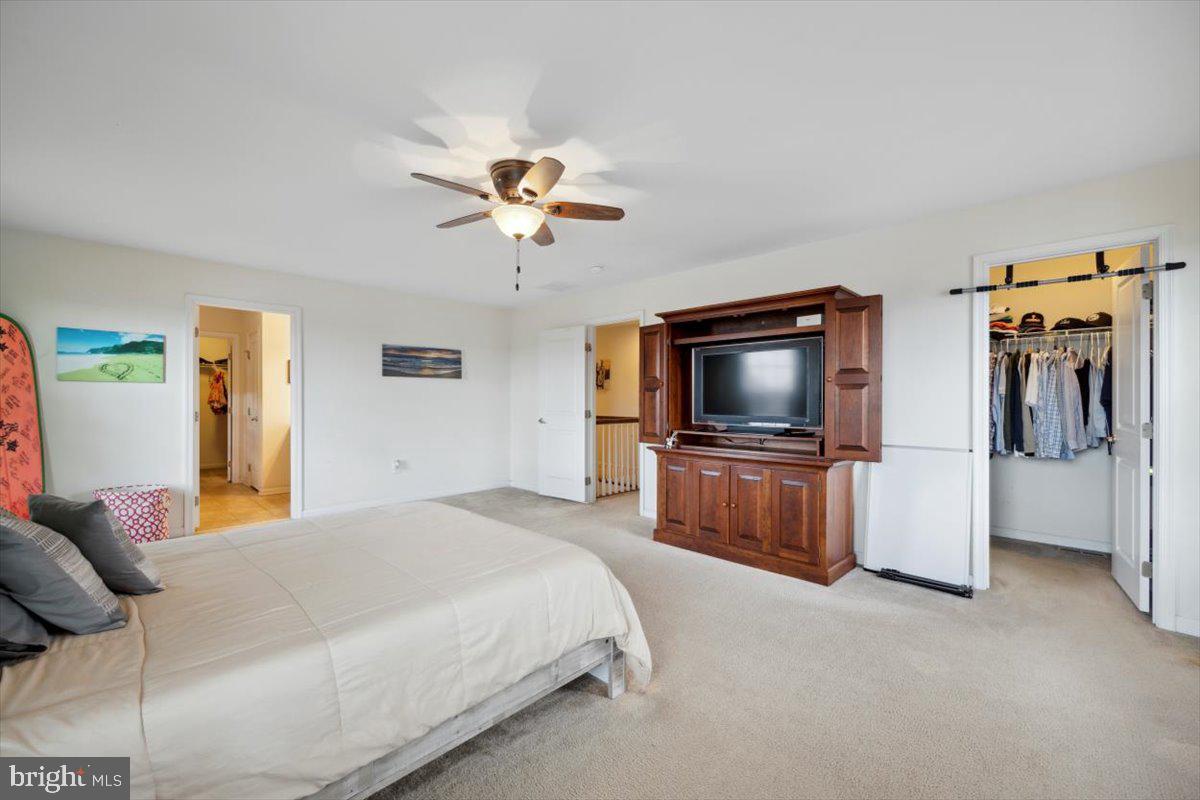 HANOVER WOODS - Residential