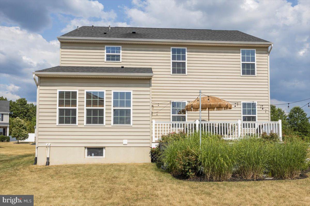HANOVER WOODS - Residential