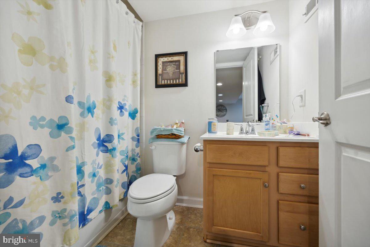 HANOVER WOODS - Residential