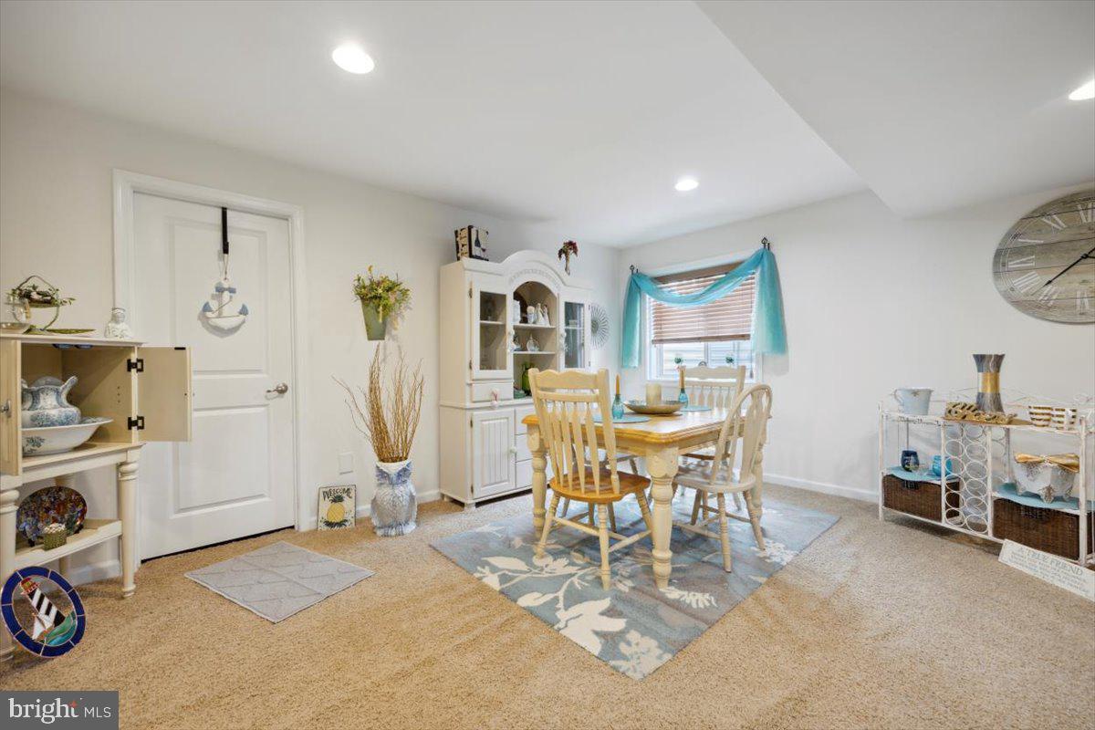 HANOVER WOODS - Residential