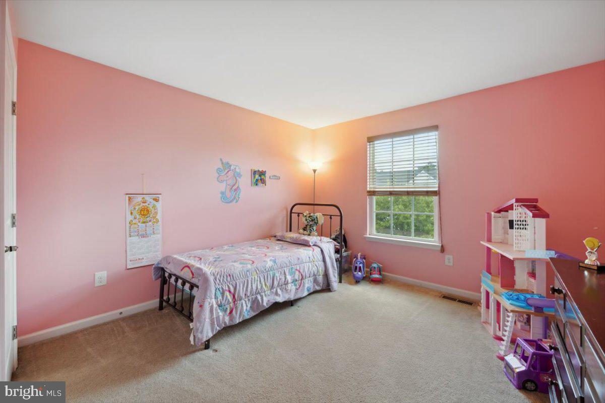 HANOVER WOODS - Residential
