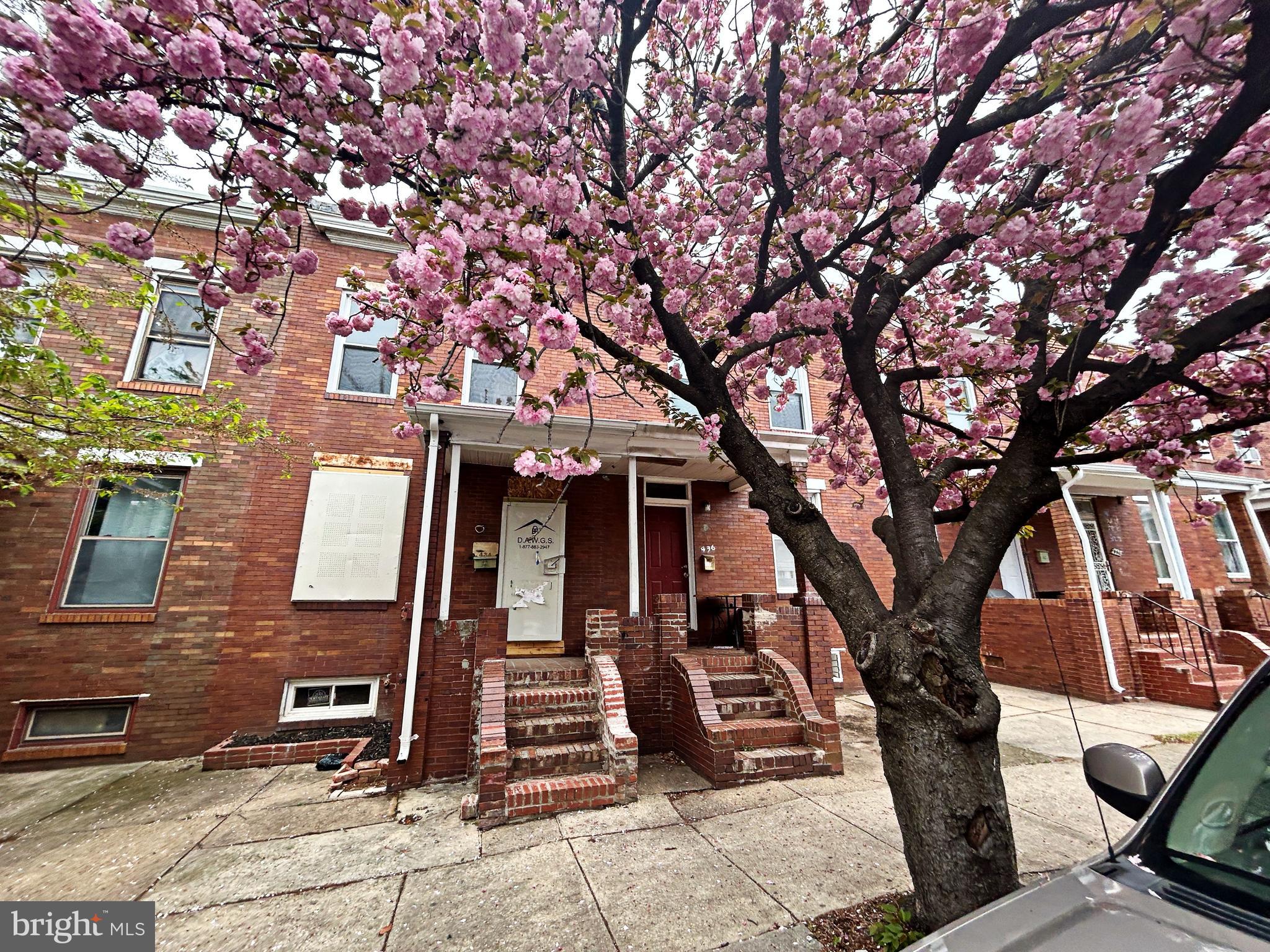 ELWOOD PARK - Residential