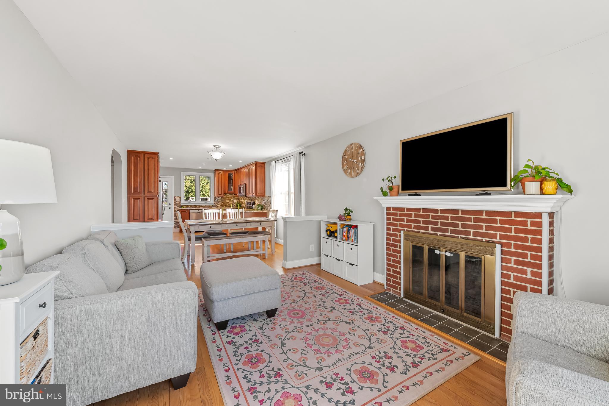 9105 CARLISLE AVENUE