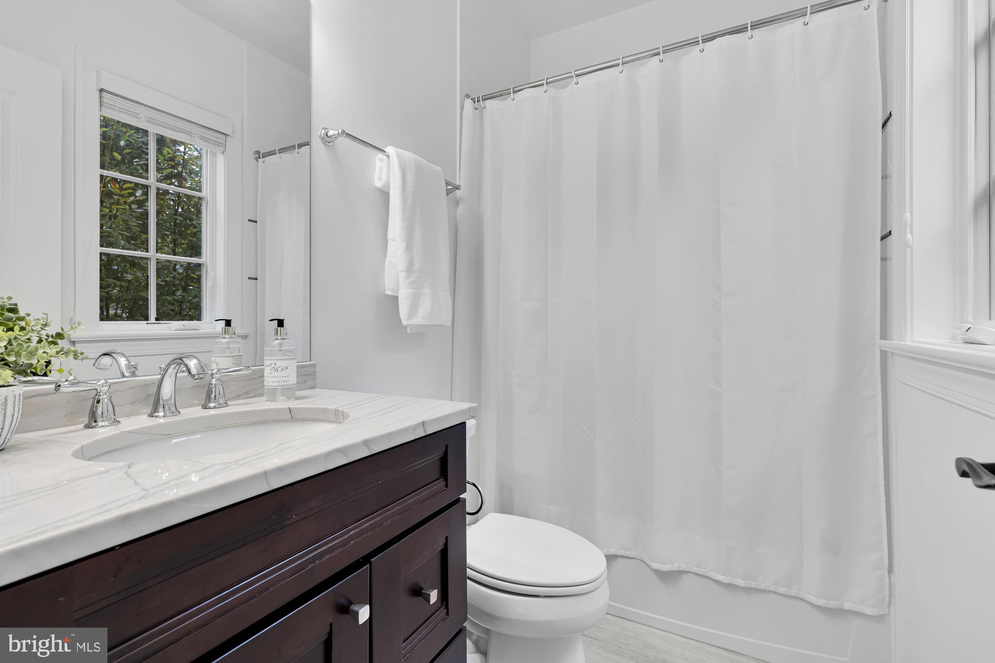 BETHESDA OUTSIDE - Residential