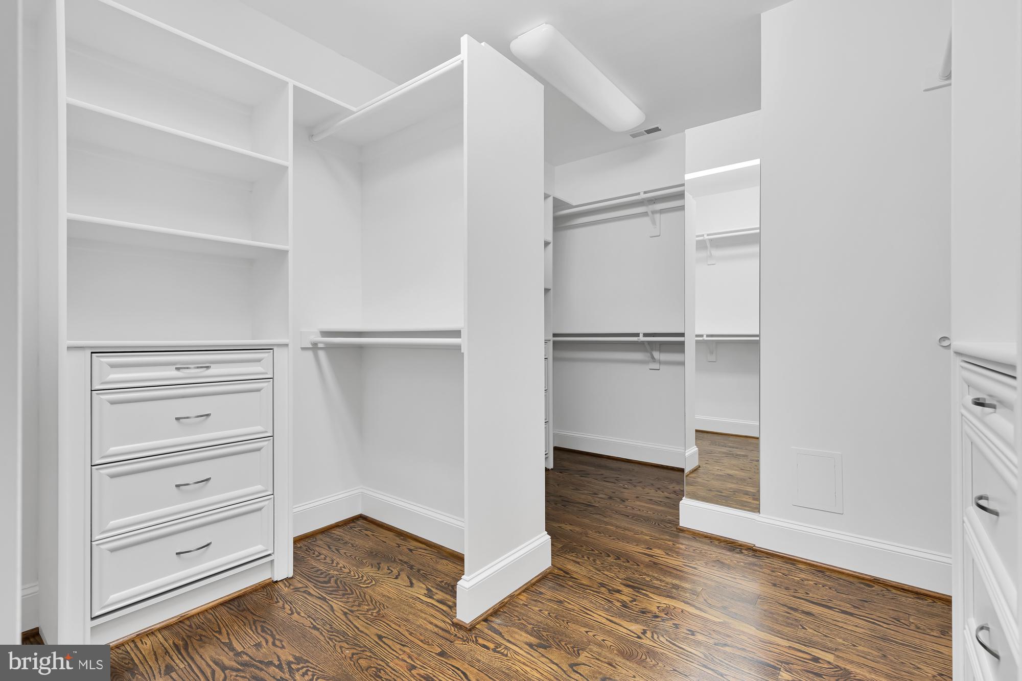 BETHESDA OUTSIDE - Residential