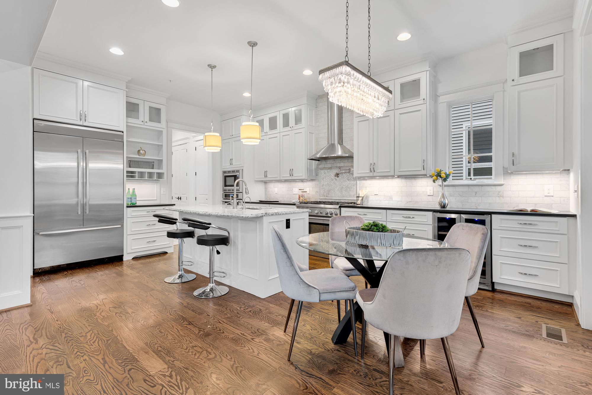 BETHESDA OUTSIDE - Residential