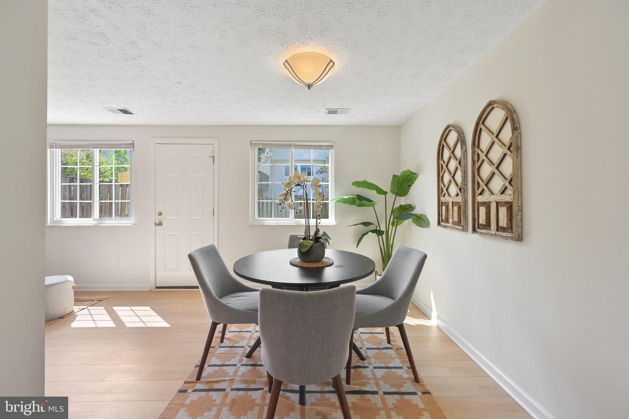 NEWINGTON FOREST - Residential