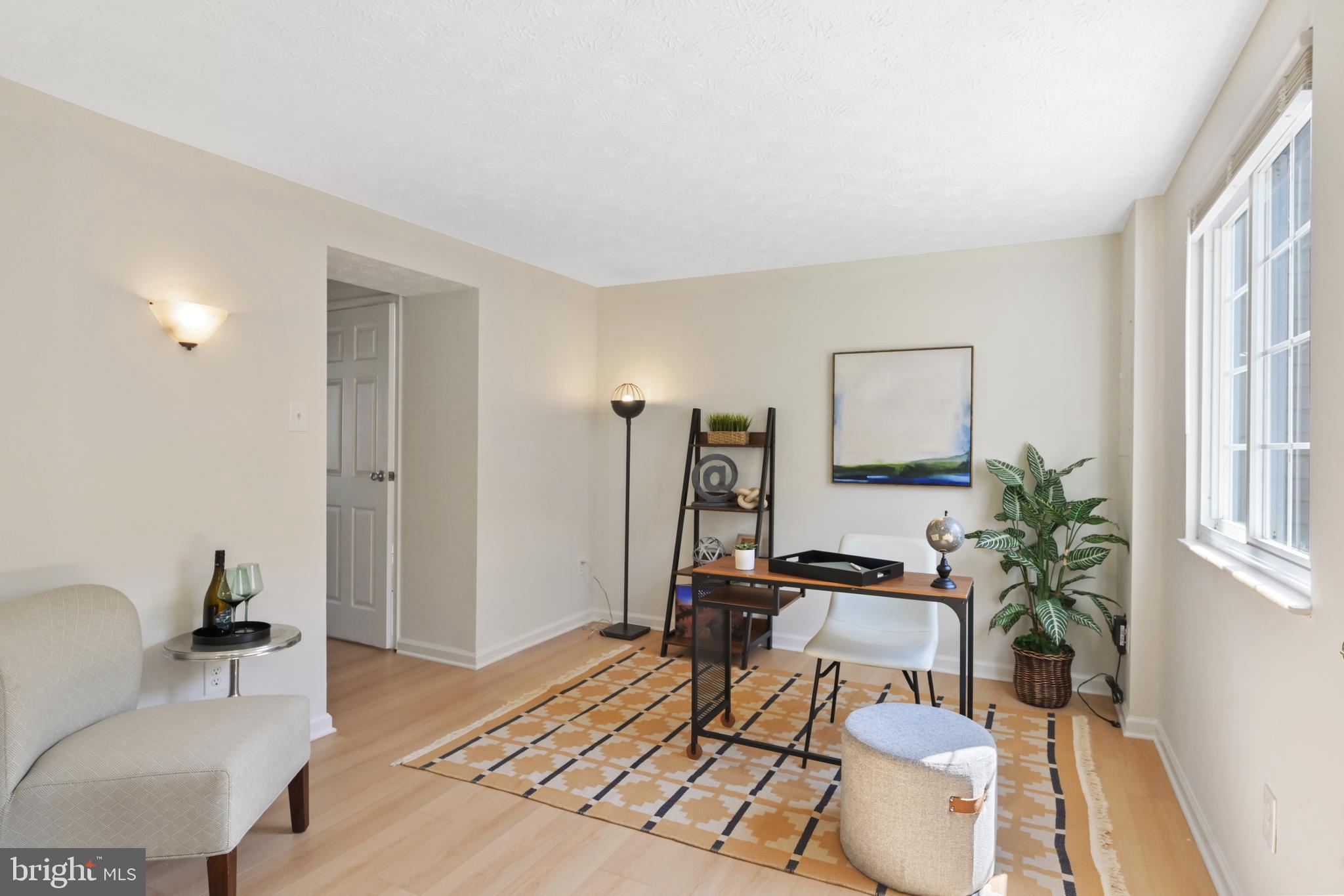 NEWINGTON FOREST - Residential