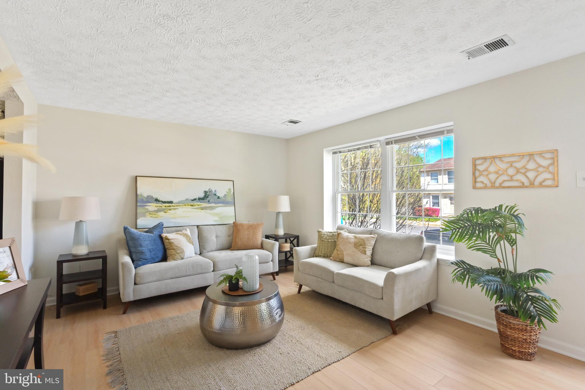 NEWINGTON FOREST - Residential