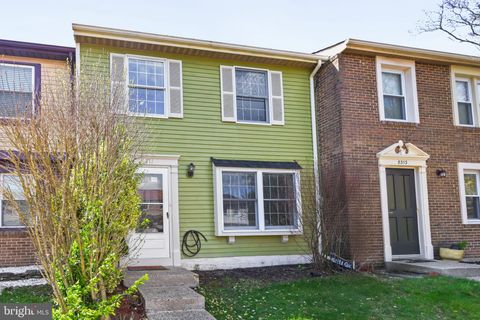 8311 BARK TREE COURT SPRINGFIELD VA 22153