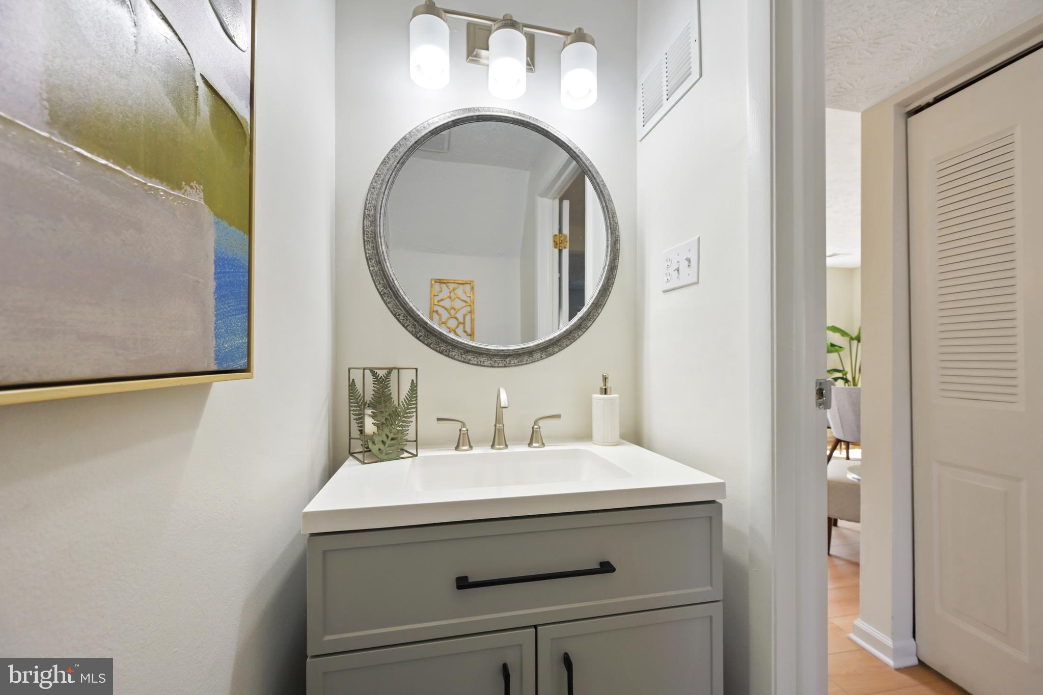 NEWINGTON FOREST - Residential