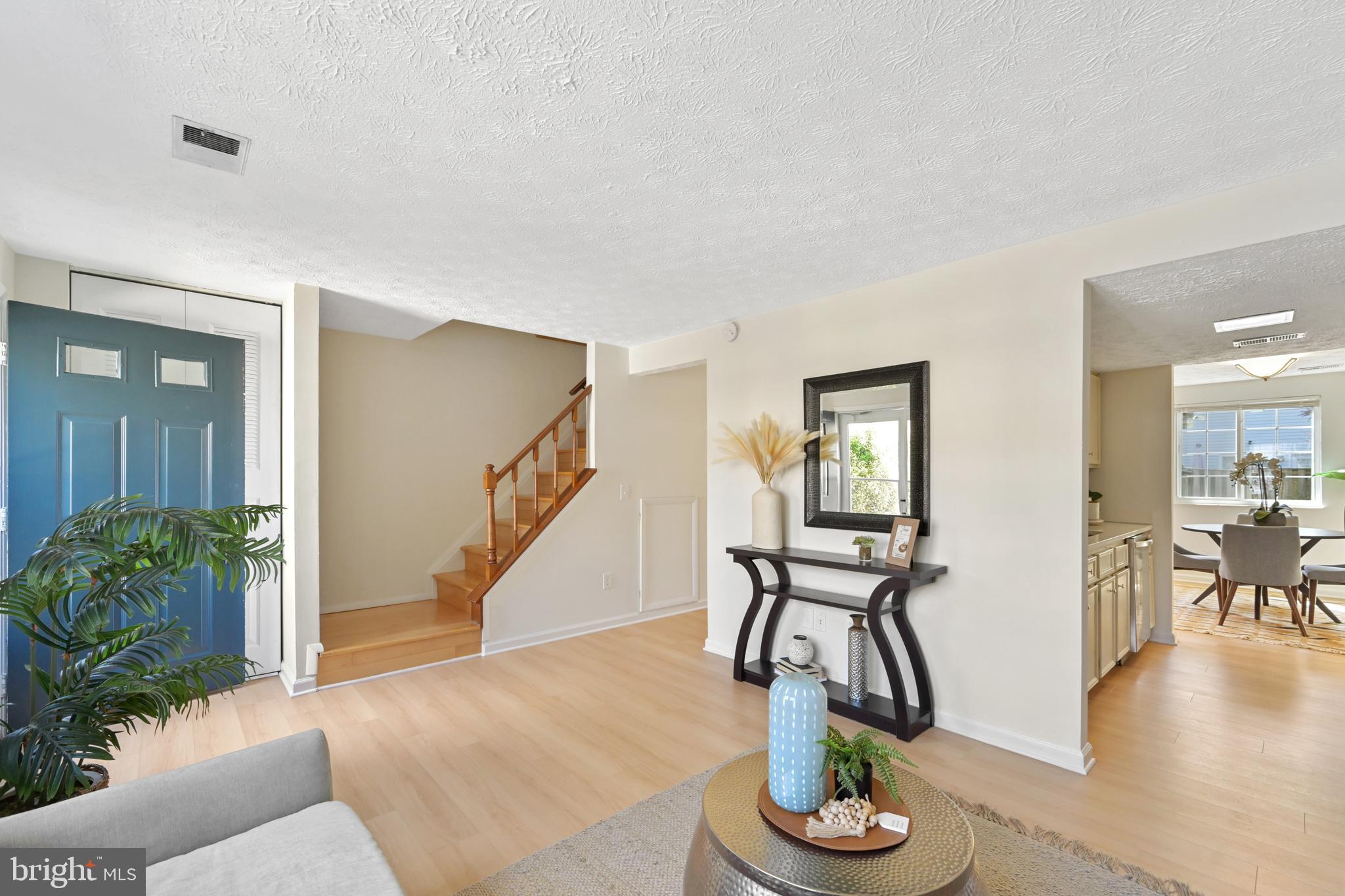 NEWINGTON FOREST - Residential