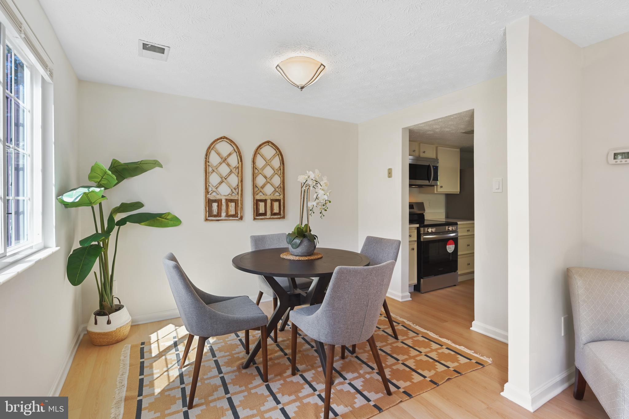 NEWINGTON FOREST - Residential