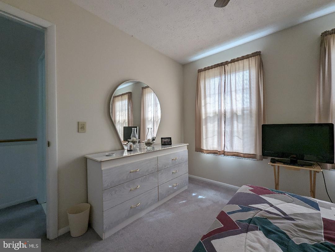 CHESTERFIELD 4 - Residential