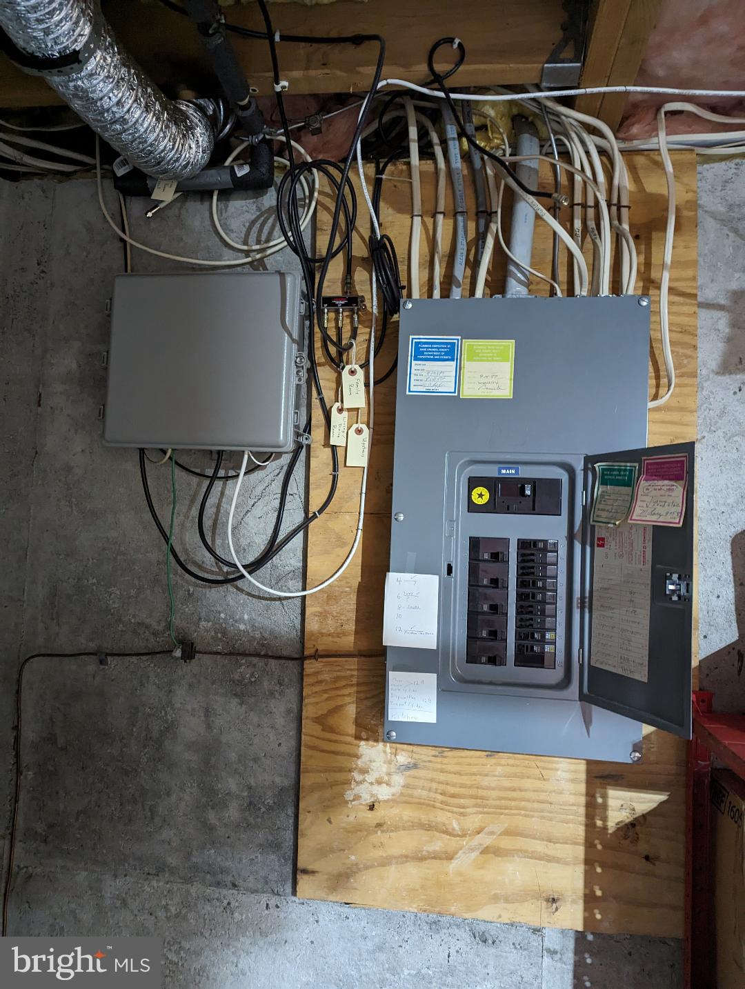 CHESTERFIELD 4 - Residential