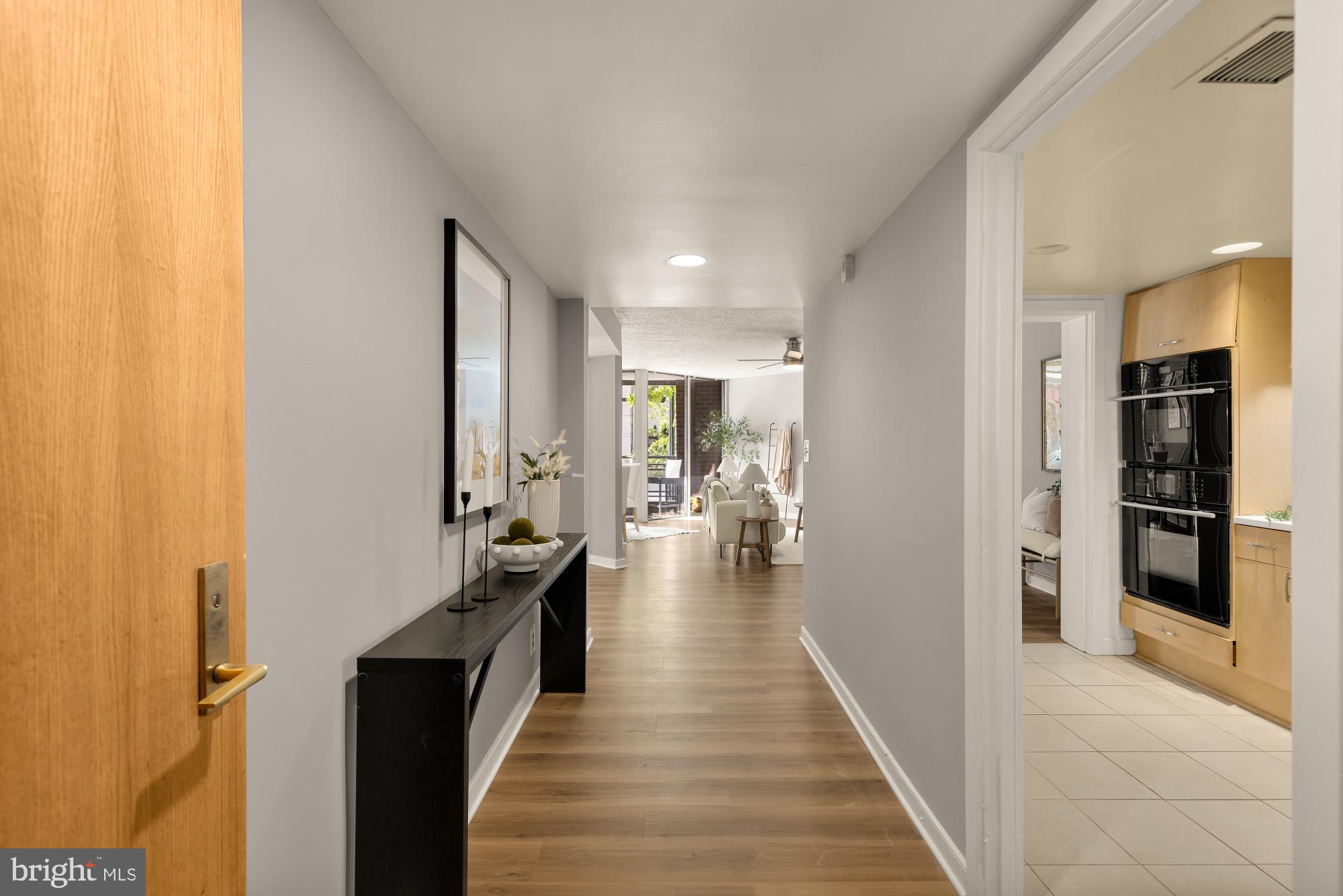 1099 22ND STREET NW 206